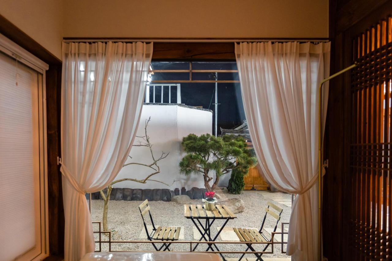 El House Hotel Gyeongju Exterior photo